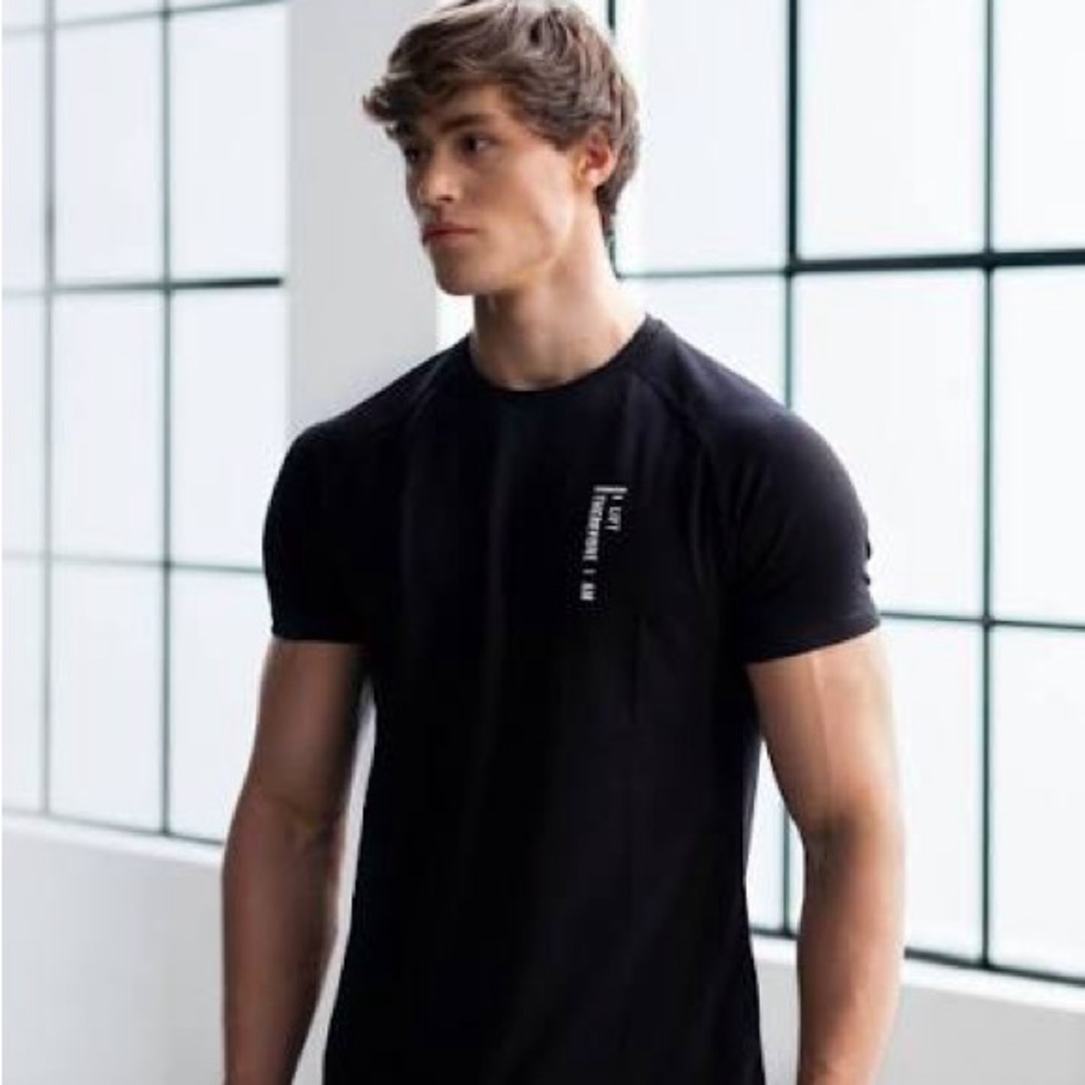 OG Gymshark Black Men's Short Sleeve Tee